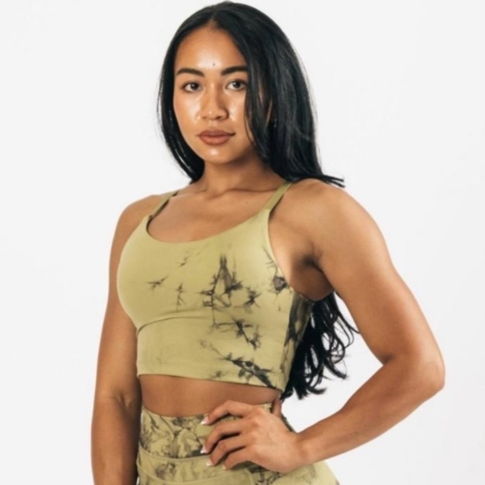 Alphalete - Alphalux Force crop tank